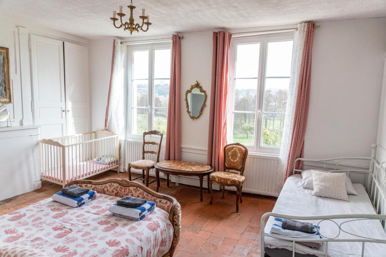 Le Domaine De La Desiree Villa Lisieux Kültér fotó